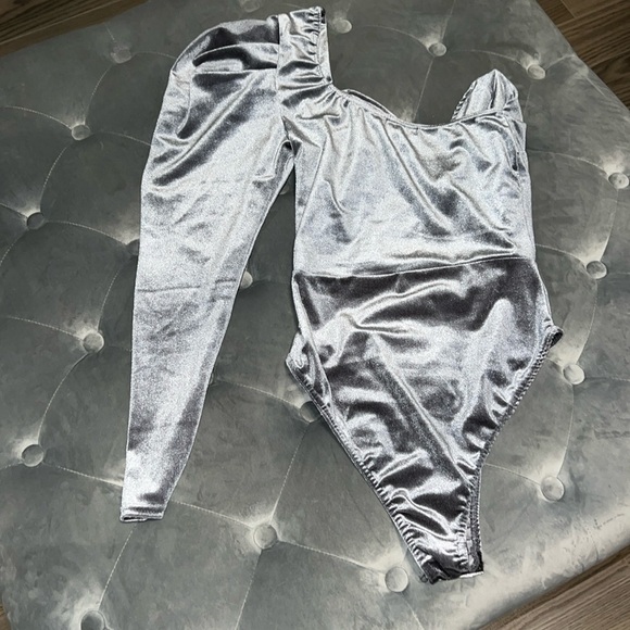 Grey velvet bodysuit - Picture 3 of 3